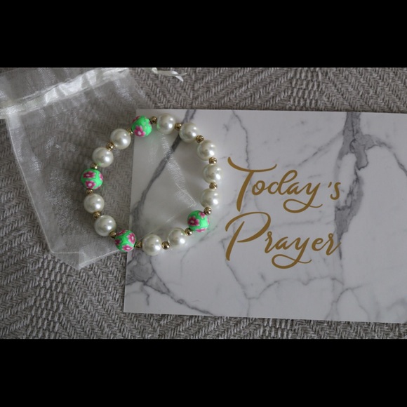 Prayer Bracelet & Card ❤️❤️ - Picture 2 of 3